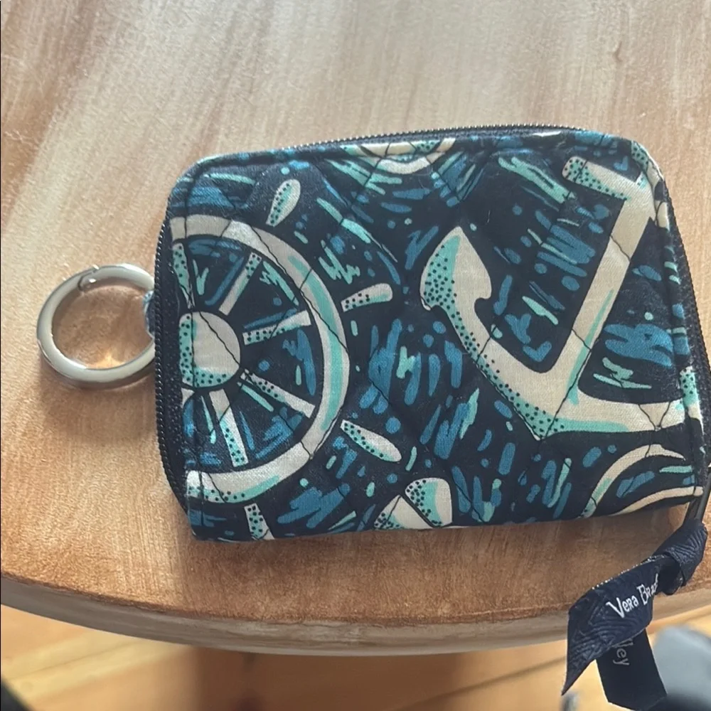 Abstract Patterned Keychain Wallet - Picture 3 of 3